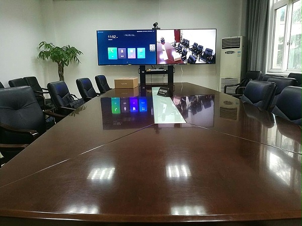 会议室双屏显示解决方案