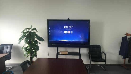 南京大学使用MAXHUB会议平板成功案例