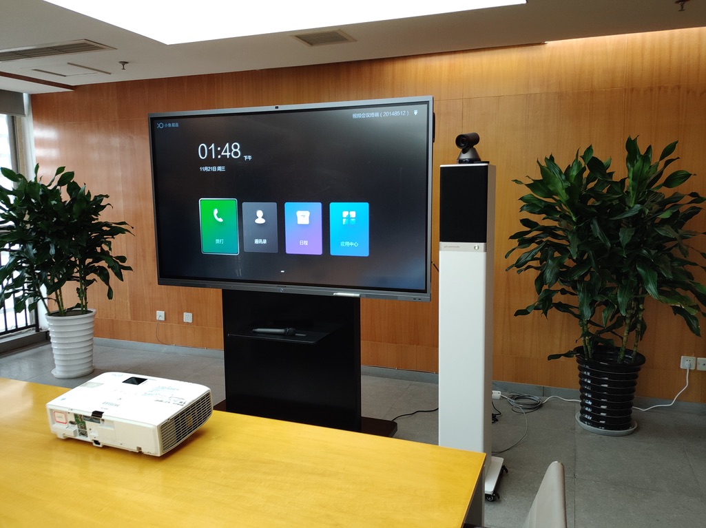 视频会议室里需要哪些视频会议设备呢？
